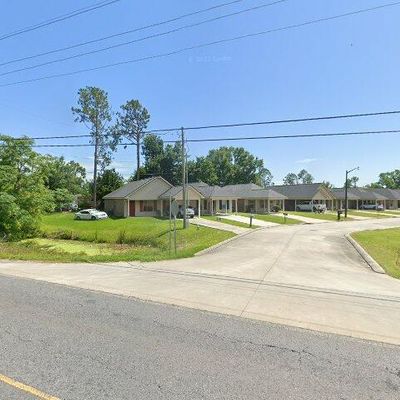 103 Sea Blue Ln, Gray, LA 70359