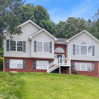 103 Whispering Pine Dr, Ringgold, GA 30736