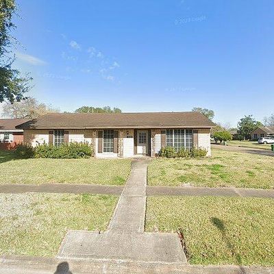 10323 Kittrell St, Houston, TX 77034