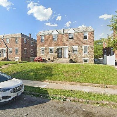 1033 Fanshawe St, Philadelphia, PA 19111