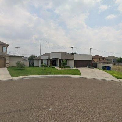 10525 Twilight Dr, Laredo, TX 78045