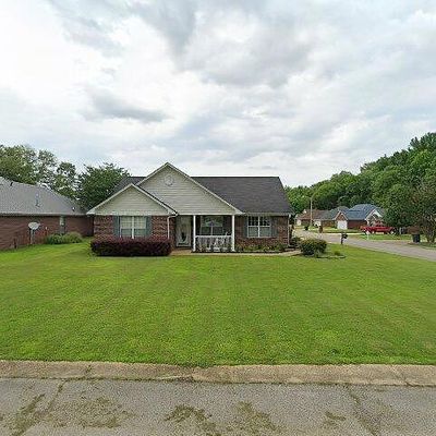 106 Poplarwood Ln, Saltillo, MS 38866