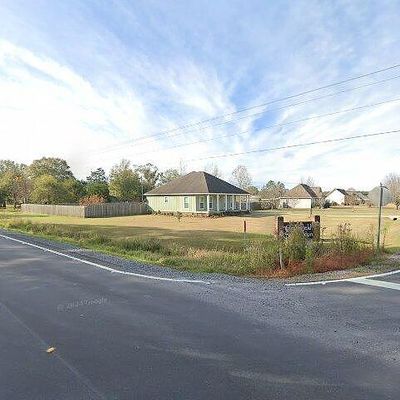 106 Pete Pitts Ln, Lucedale, MS 39452