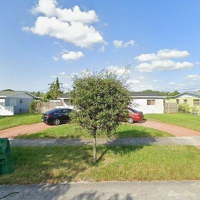 1061 Nw 200 Th St, Miami, FL 33169