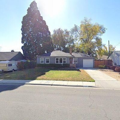 1072 University Ter, Reno, NV 89503