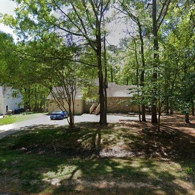 10737 E Bridgford Dr, Cary, NC 27518