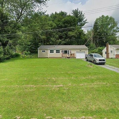 1074 Joffre St Ext, Ellwood City, PA 16117