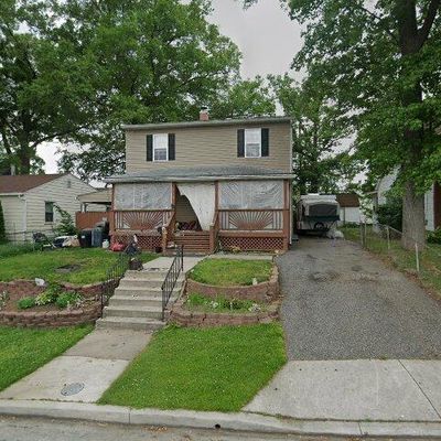 108 Alcock Rd, Essex, MD 21221