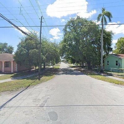 10800 Nw 18 Th Ave, Miami, FL 33167