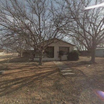 109 Alpine Ave, Wickett, TX 79788