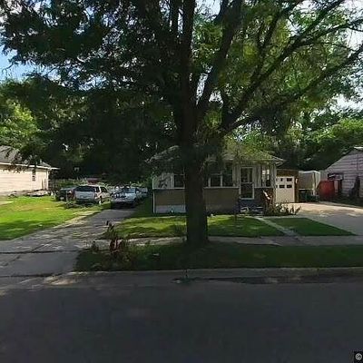 1223 W Willow St, Lansing, MI 48915