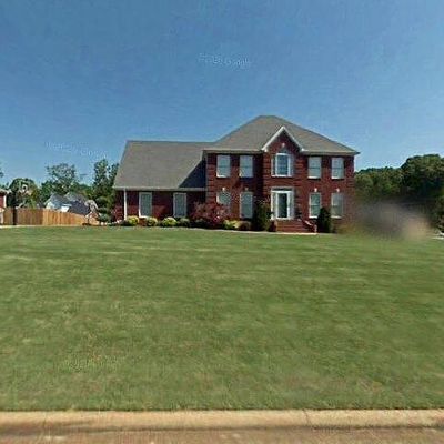 1229 Huntington Ln, Tuscumbia, AL 35674