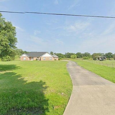 1235 Cosay Rd, Washington, LA 70589