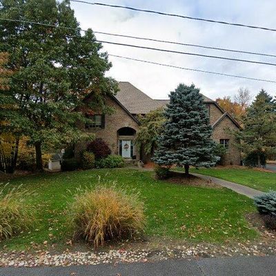 1261 December Dr, Scranton, PA 18505