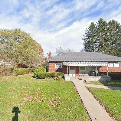 127 Whitney Dr, Kittanning, PA 16201