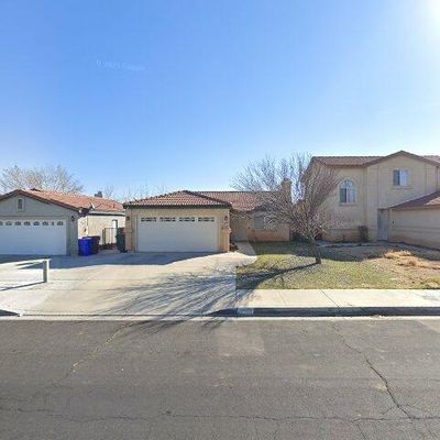 12781 1 St Ave, Victorville, CA 92395