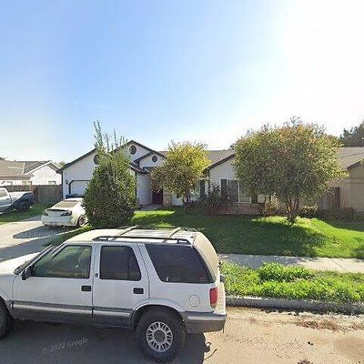 1279 Peachwood St, Lemoore, CA 93245