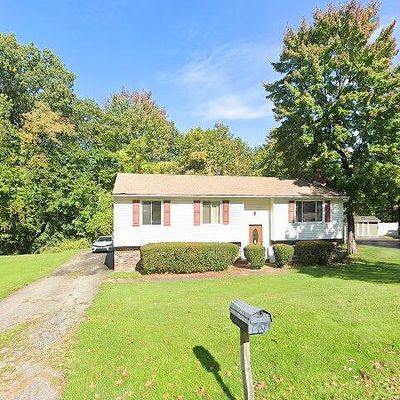 128 Blackshire Rd, Butler, PA 16001