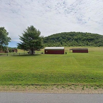 1296 Fishing Creek Rd, Roulette, PA 16746