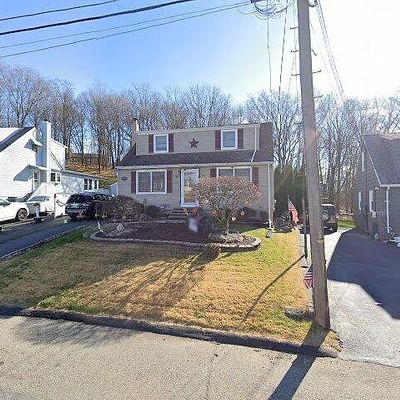 13 Robert St, Rockaway, NJ 07866