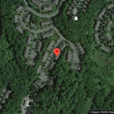 13 Sweetwater Ln, Hamburg, NJ 07419