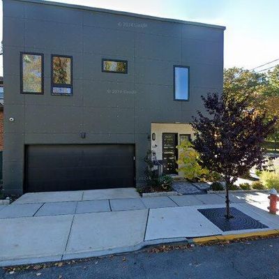 130 132 W 39th Street, Bayonne, NJ 07002