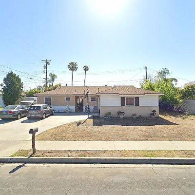 1301 N Parsons Pl, Santa Ana, CA 92703