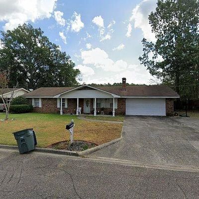 1302 Meadowbrook Ave, Columbia, MS 39429