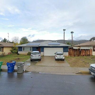 13042 Beechtree St, Lakeside, CA 92040