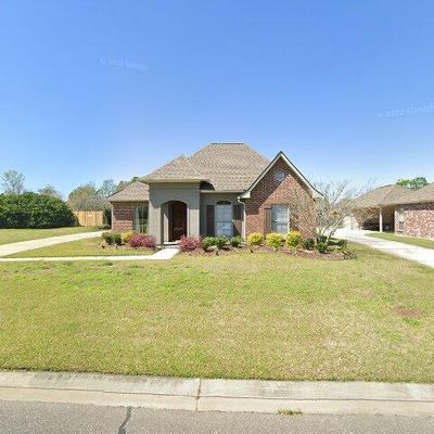 13047 Dutchtown Lakes Dr, Geismar, LA 70734