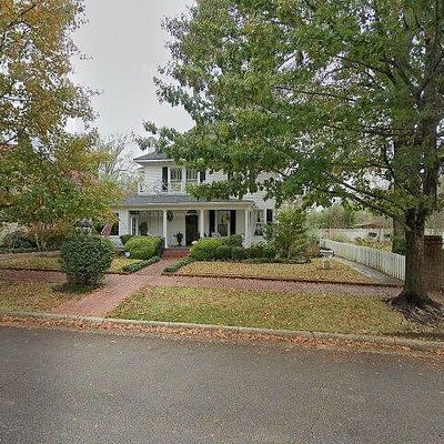 1307 N Fillmore St, Corinth, MS 38834