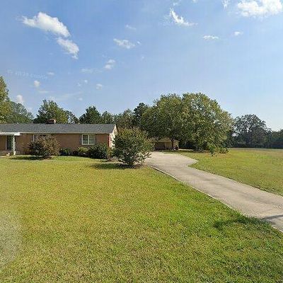 1307 W Alexander Rd, Greenwood, SC 29646