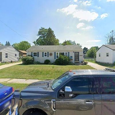 1317 Blake Ave, South Milwaukee, WI 53172