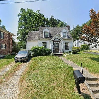 132 Locust Grove Rd, York, PA 17402