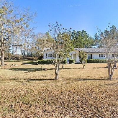 132 Silver Lake Cir, Sylvester, GA 31791