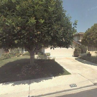 1322 Longfellow Rd, Vista, CA 92081