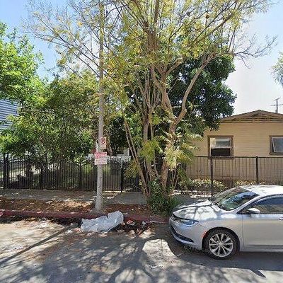 1324 E 21 St St, Los Angeles, CA 90011