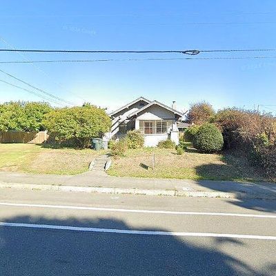 1327 Harris St, Eureka, CA 95503