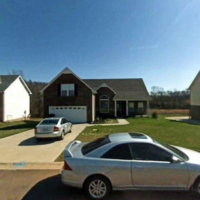 1179 Viewmont Dr, Clarksville, TN 37040