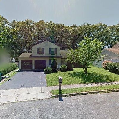 12 Flintlock Dr, Howell, NJ 07731