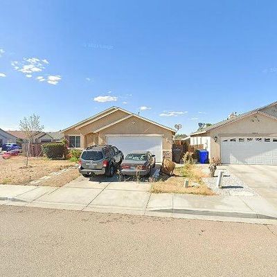 12050 White Oak Ct, Victorville, CA 92392