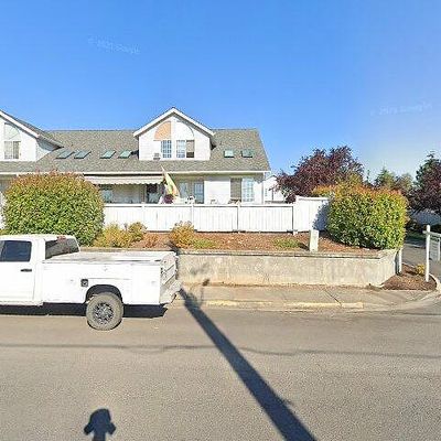 1206 24 Th Avenue Ct #A, Milton, WA 98354