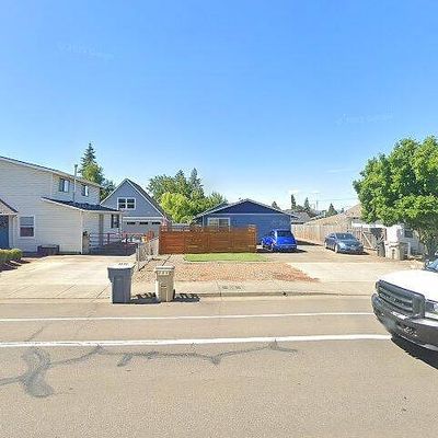 1206 Hill St Se, Albany, OR 97322