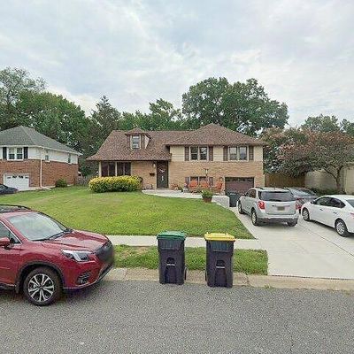 1210 Winstead Rd, Wilmington, DE 19803