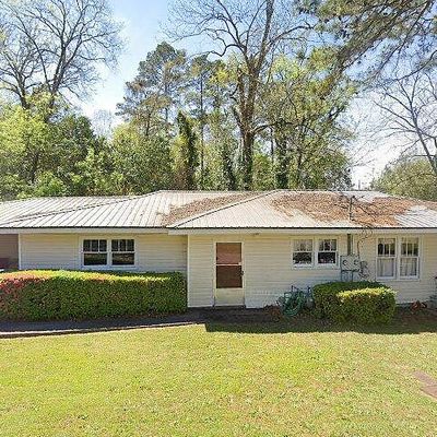 1211 Pinewood Dr Se, Milledgeville, GA 31061