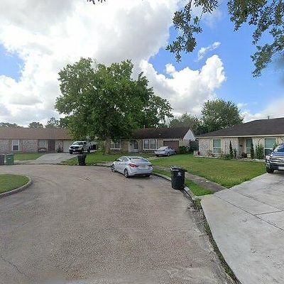 12126 Wessex Dr, Houston, TX 77089