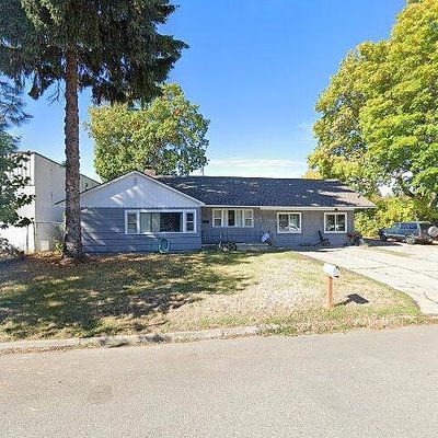 1215 N 1 St St, Coeur D Alene, ID 83814