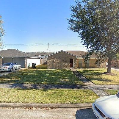 12208 Beamer Rd, Houston, TX 77089