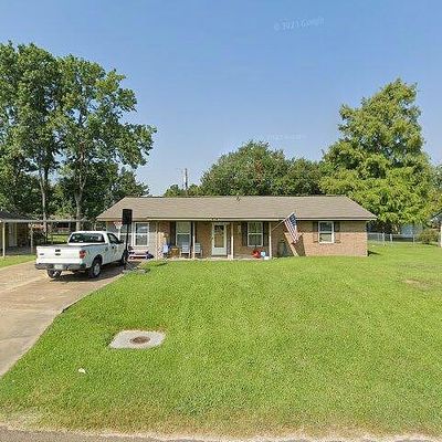 1222 Apple St, Vidalia, LA 71373