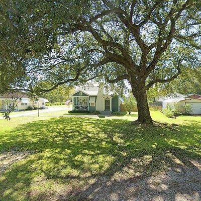 1415 Bayou Black Dr, Houma, LA 70360